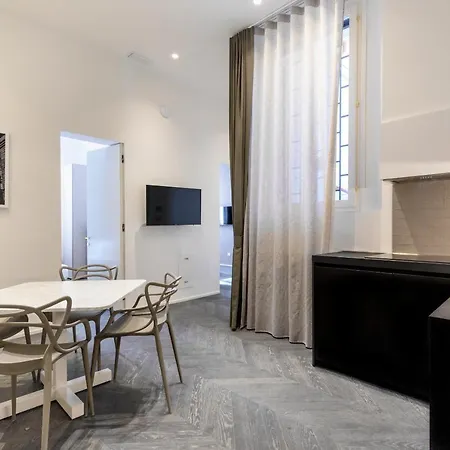 Апартаменты Mysuiteshome *